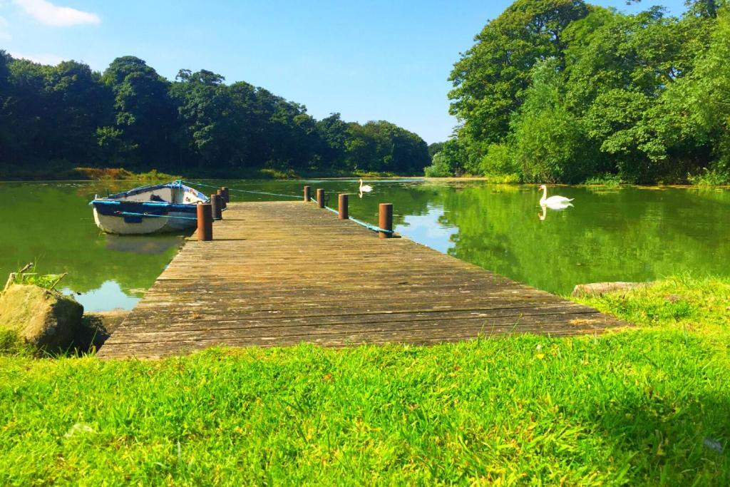 The Lodge By The Lake, Dunbar Buitenkant foto